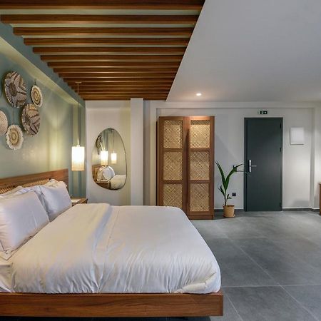 Amyntas Seafront Hotel ネオス・マルマラス エクステリア 写真