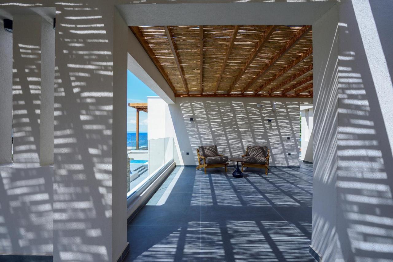 Amyntas Seafront Hotel ネオス・マルマラス エクステリア 写真