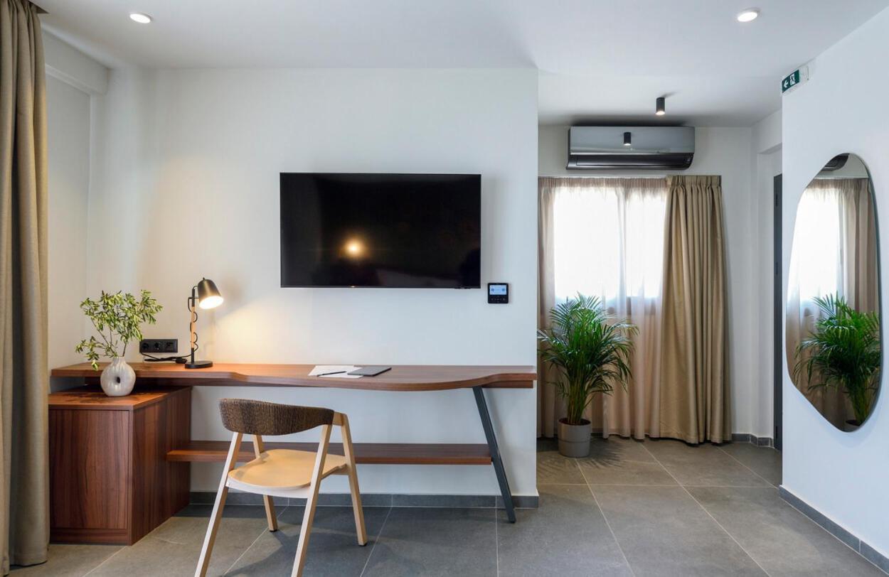 Amyntas Seafront Hotel ネオス・マルマラス エクステリア 写真