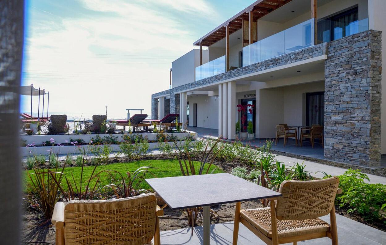 Amyntas Seafront Hotel ネオス・マルマラス エクステリア 写真